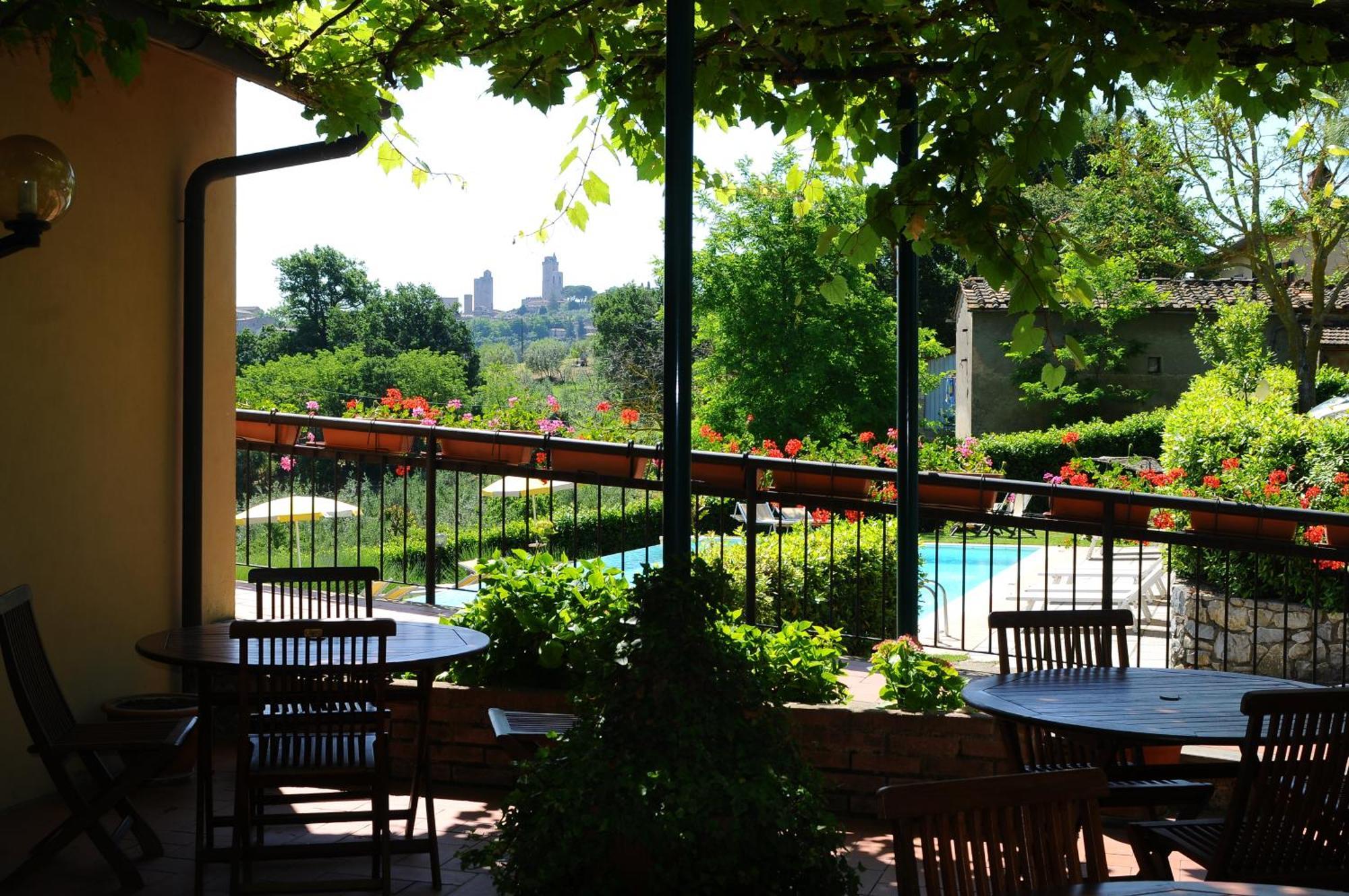 Hotel San Michele San Gimignano Exterior photo